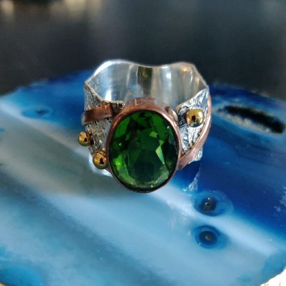 Jewelry - Peridot Sterling Silver Ring